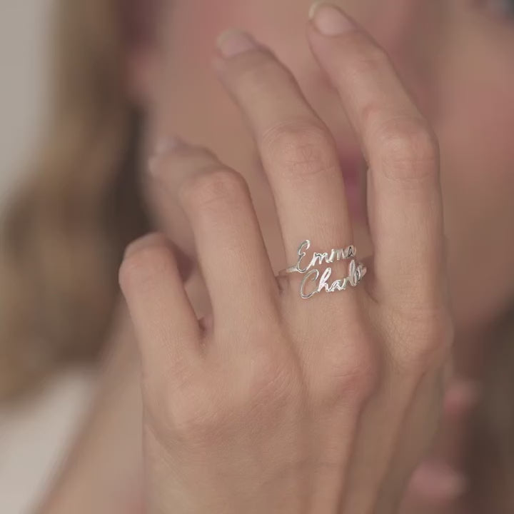 Anello personalizzato con nomi